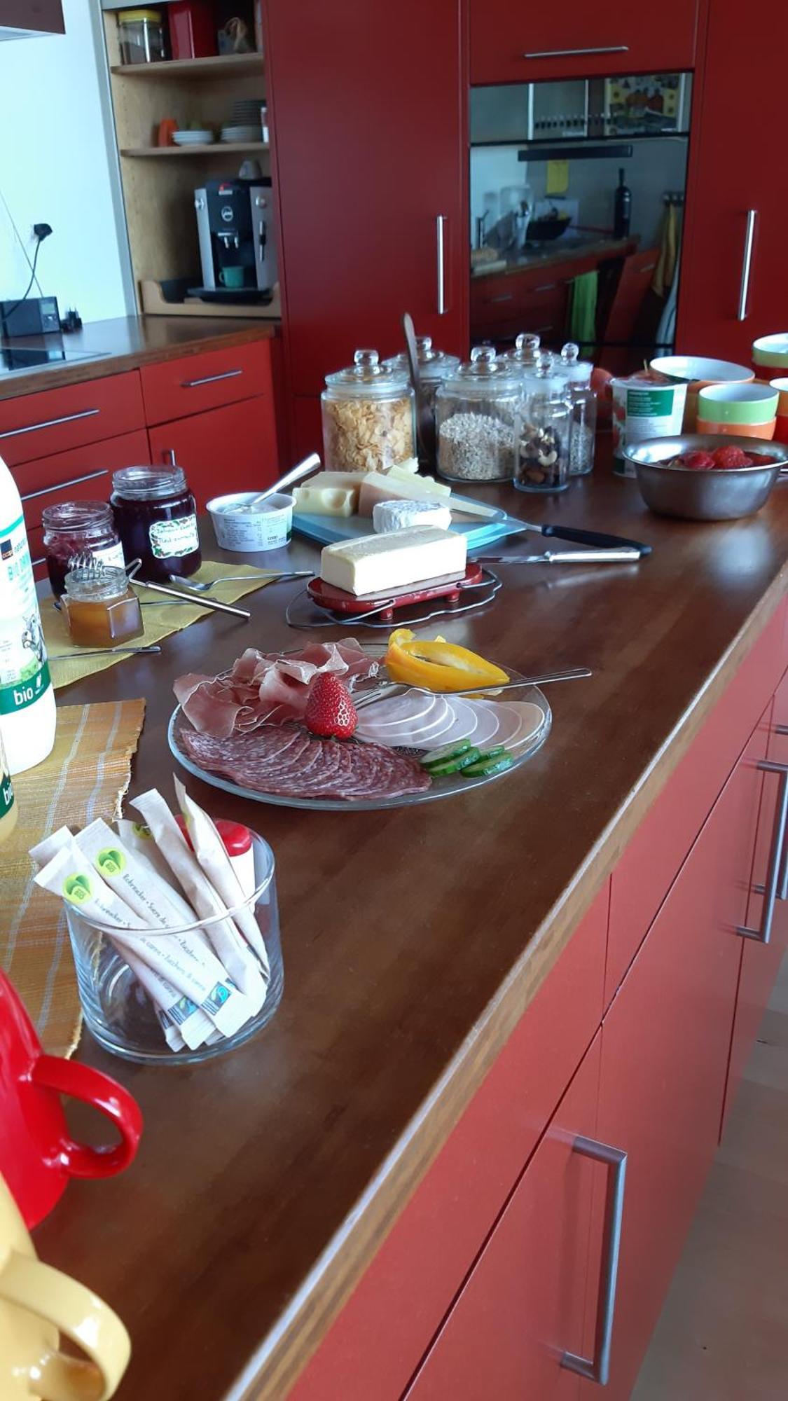 B&B Sunnesite Pratteln Ngoại thất bức ảnh